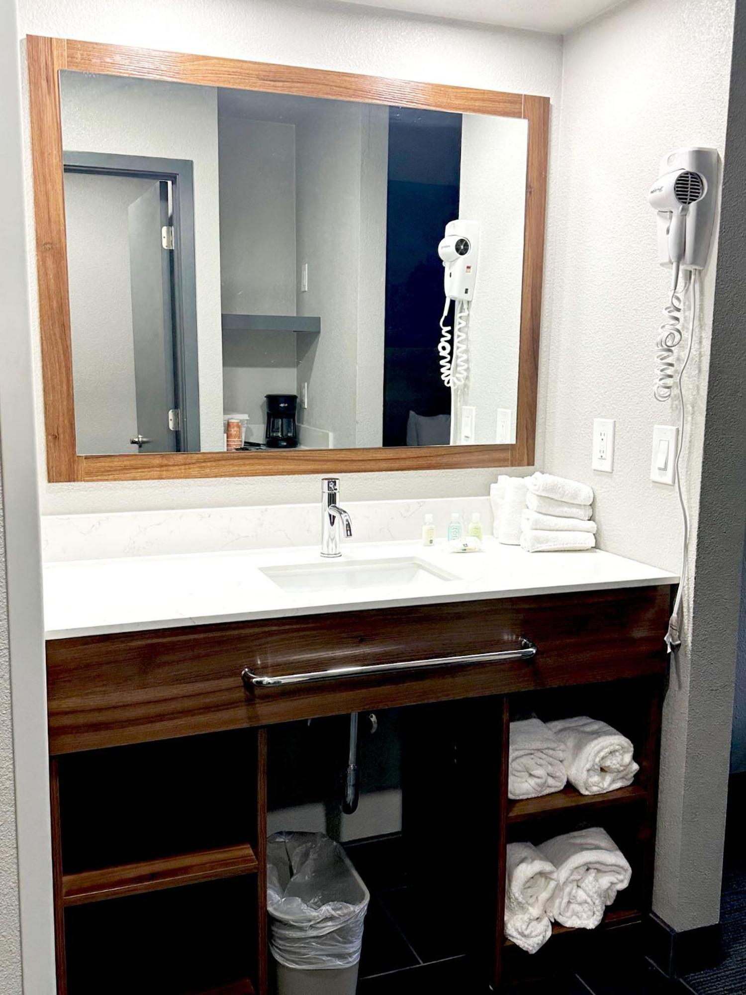 Quality Inn Portland Airport Pdx Exterior foto
